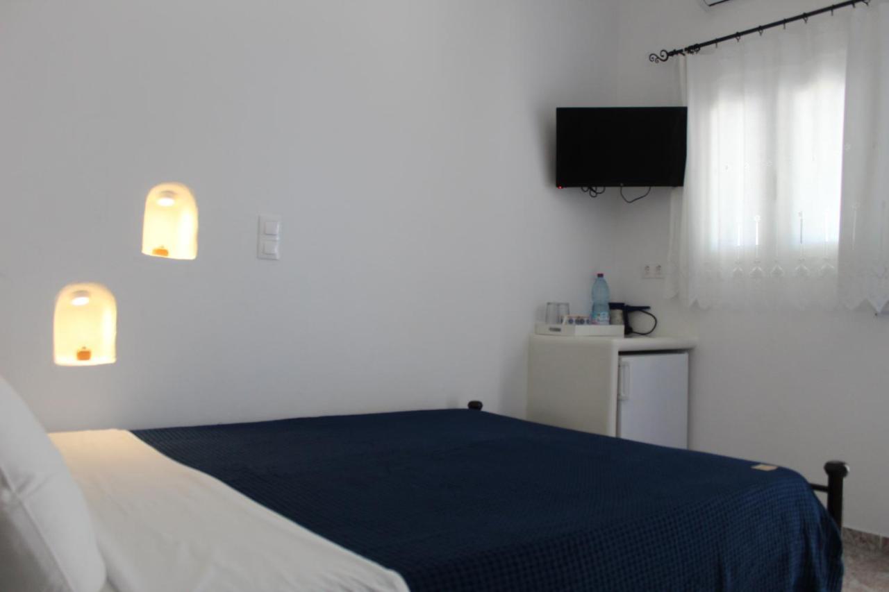 אנאפי Meltemi Rooms And Studios מראה חיצוני תמונה
