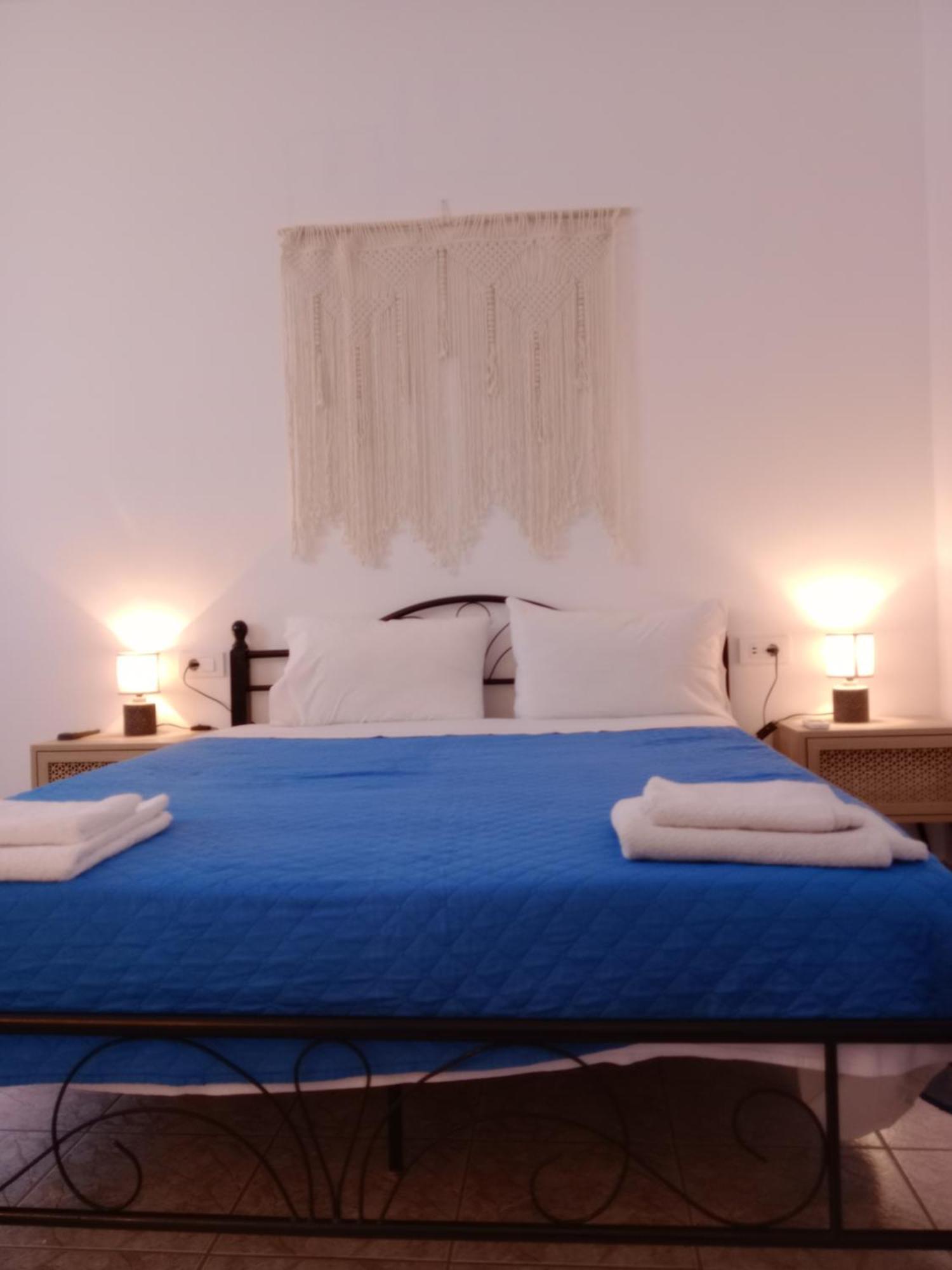 אנאפי Meltemi Rooms And Studios מראה חיצוני תמונה