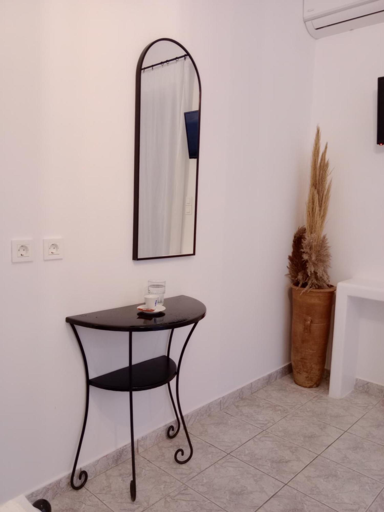 אנאפי Meltemi Rooms And Studios מראה חיצוני תמונה