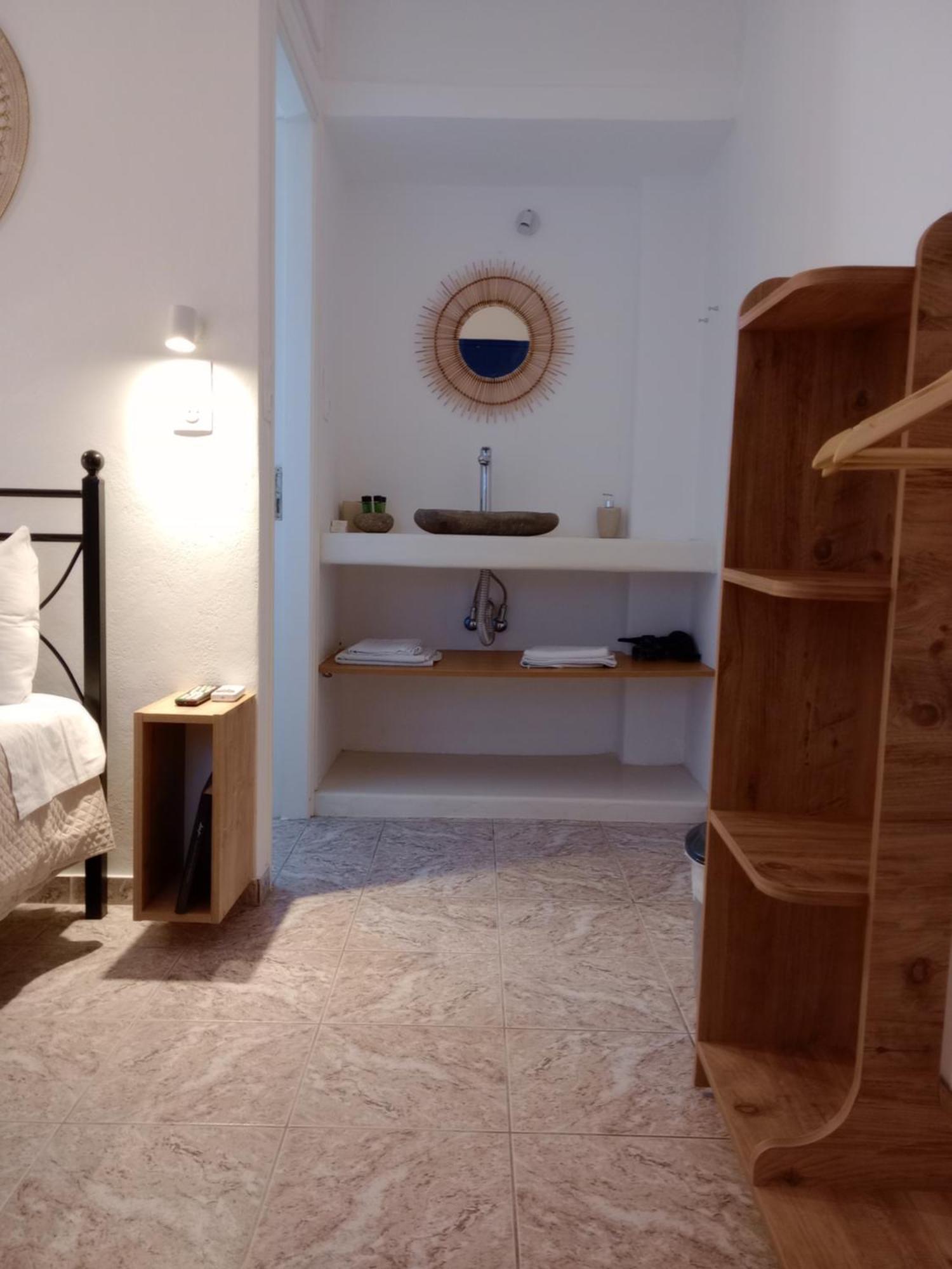 אנאפי Meltemi Rooms And Studios מראה חיצוני תמונה